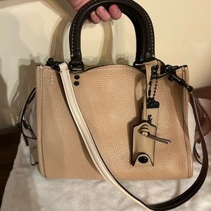 COACH PEBBLE LEATHER BAG